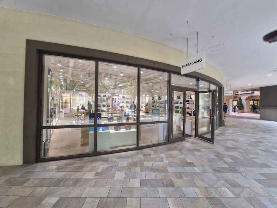 살바토레페라가모 신세계사이먼프리미엄아울렛 시흥점