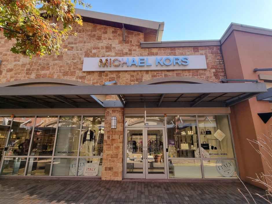 마이클코어스 신세계사이먼프리미엄아울렛 여주점