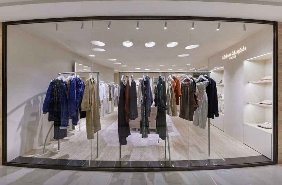 [事後免税店] Maison Margiela（メゾンマルジェラ）・ギャラリア百貨店名品館EAST店(메종마르지엘라 갤러리아백화점 명품관 EAST점)