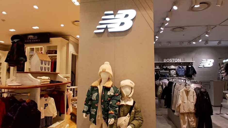 뉴발란스키즈 현대백화점 미아점