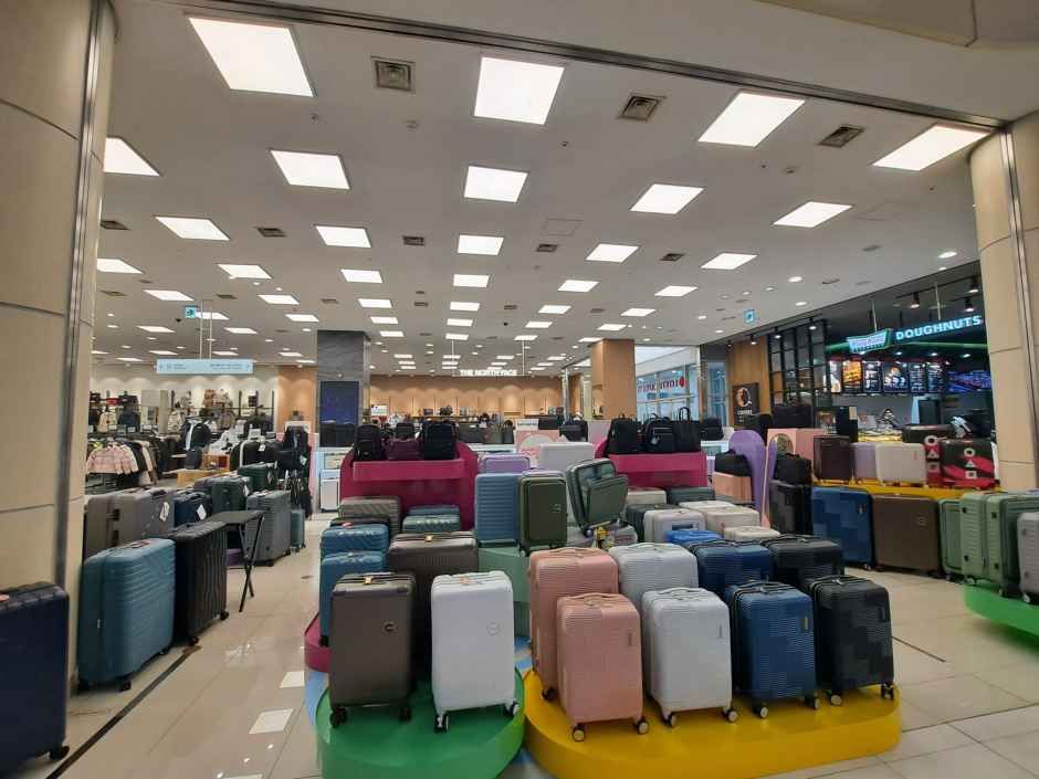 아메리칸투어리스터 롯데아울렛 고양터미널점