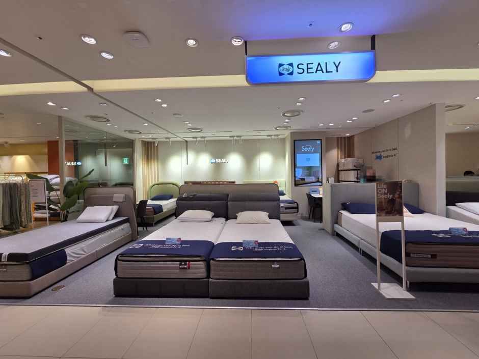 Sealy床垫 现代奥特莱斯 东大门店