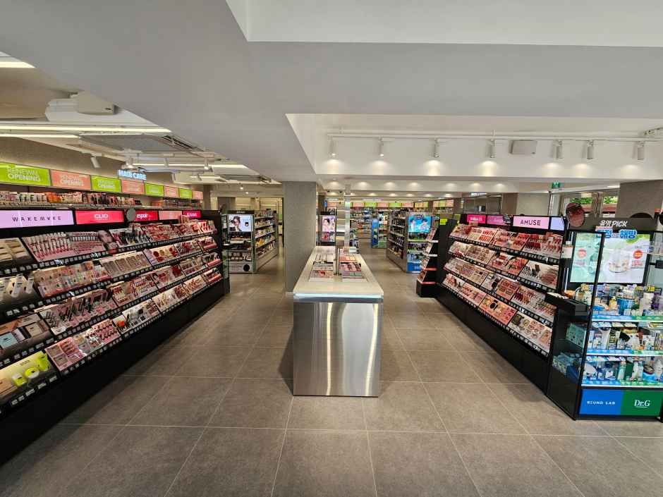 Olive Young - Hoegi Jungang Branch [Tax Refund Shop](올리브영 회기중앙점)