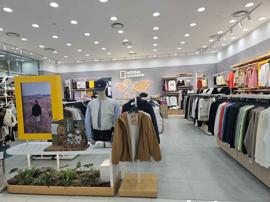 ナショナルジオグラフィック モダアウトレット 仁川店