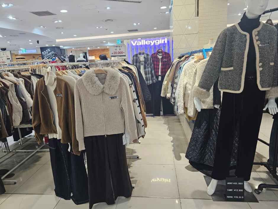 Valley Girl Moda奥特莱斯 富平店