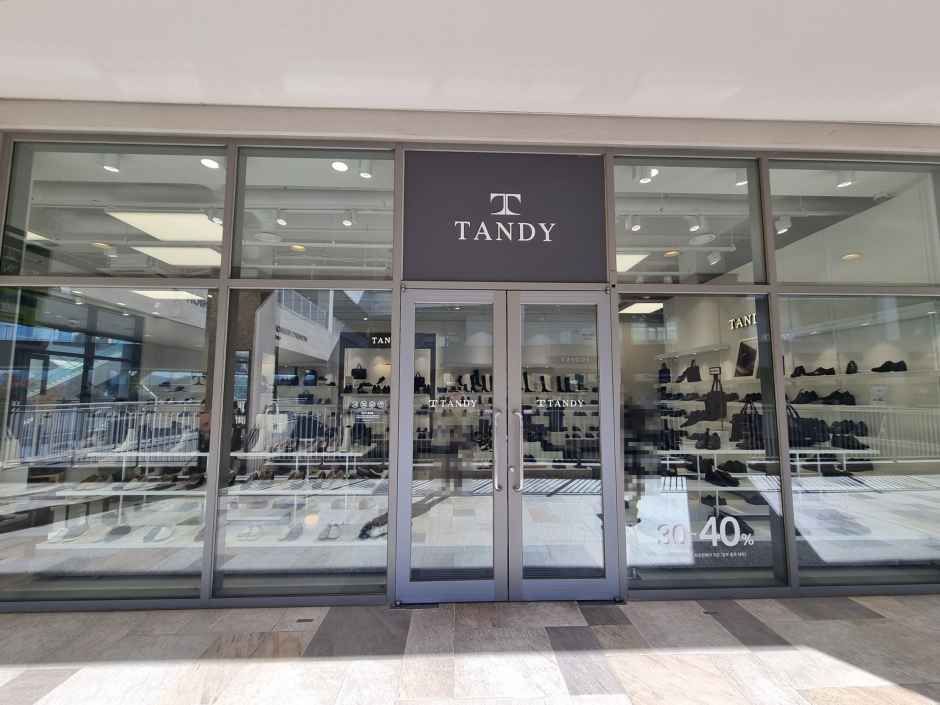 탠디 롯데프리미엄아울렛 이천점