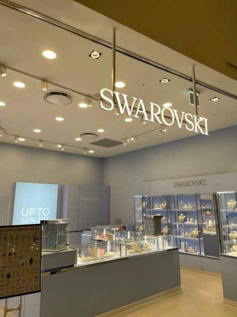 [事後免税店] SWAROVSKI（スワロフスキー）・ロッテプレミアムアウトレットトンブサン（東釜山）店(스와로브스키 롯데프리미엄아울렛 동부산점)