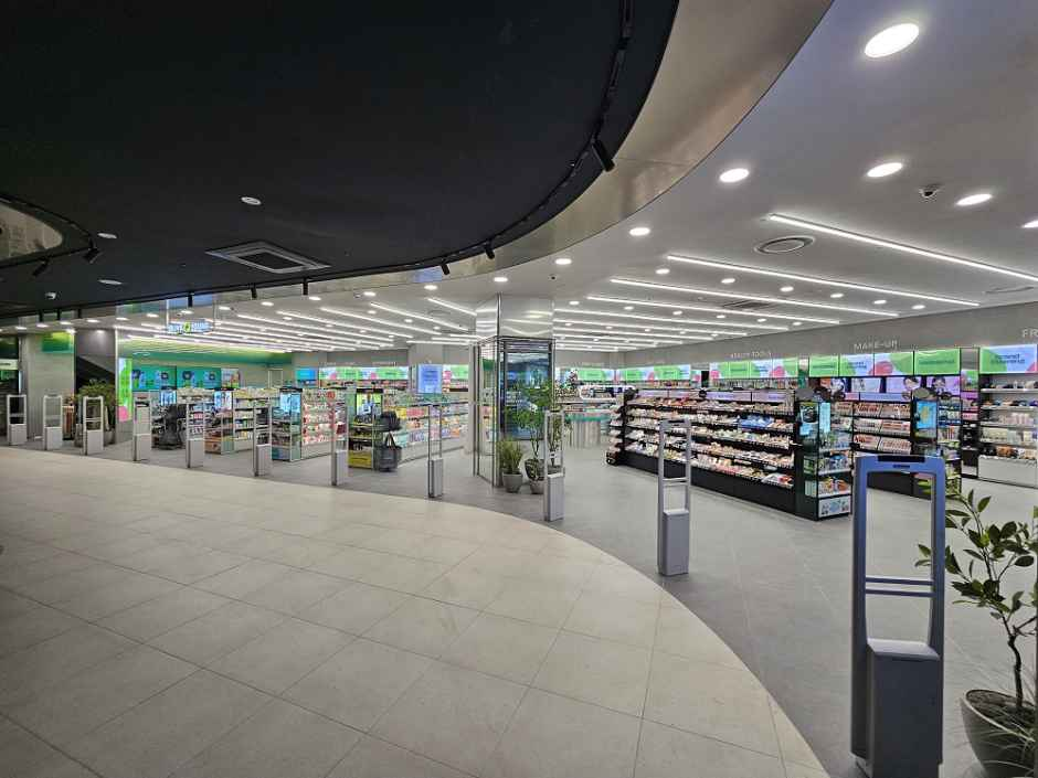 Olive Young - Lotte Premium Outlets Dongbusan Branch [Tax Refund Shop] (올리브영 롯데프리미엄아울렛 동부산점)