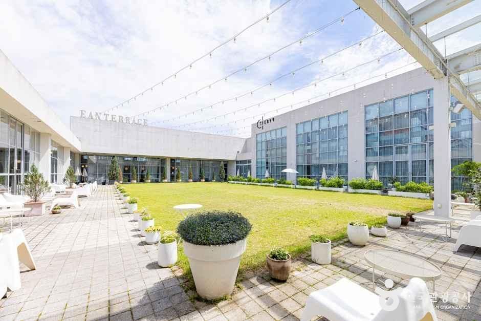 청주_이안테라스 베이커리카페 (9).jpg
