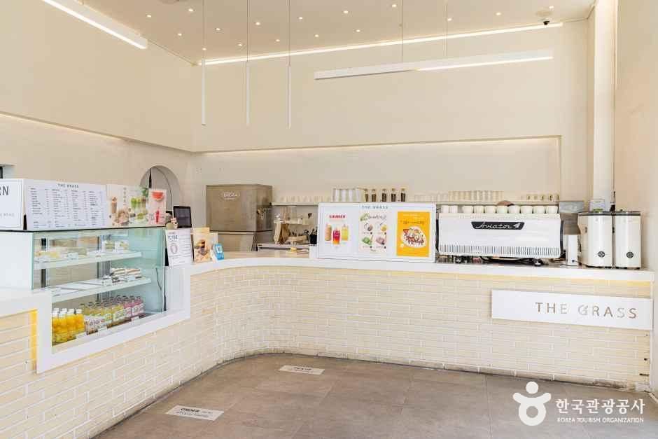 진천_더그라스 (1).jpg