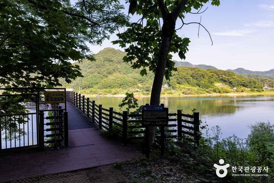 香水湖路