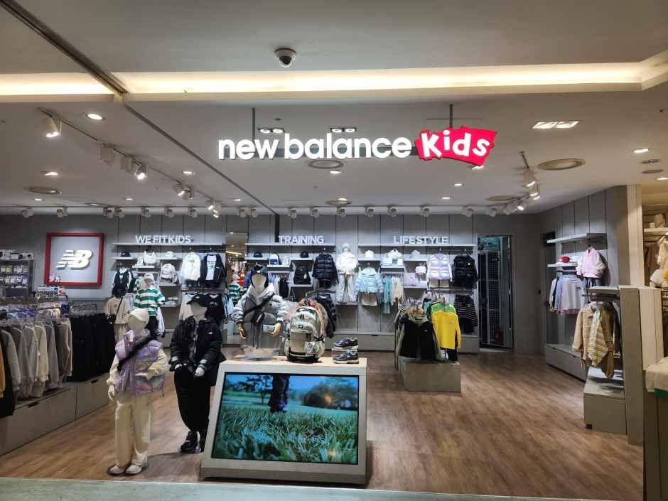 New Balance Kids Mario Outlet Building 3 Branch