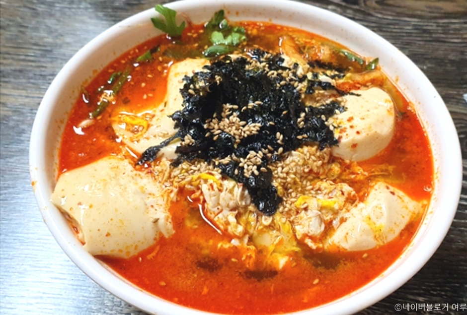 홍제동30년우동국수