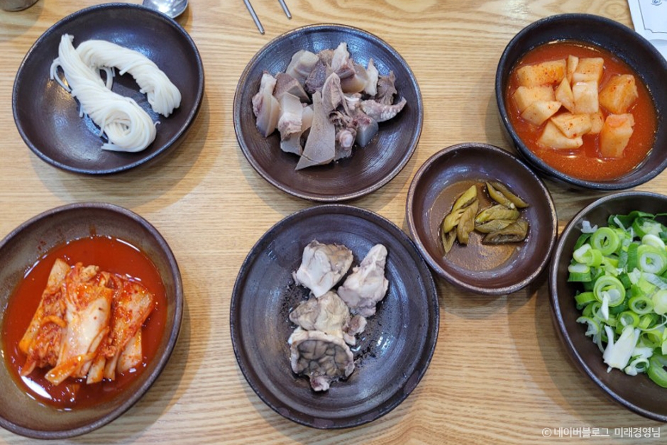 キムパンスェ 全州牛足湯 本店
