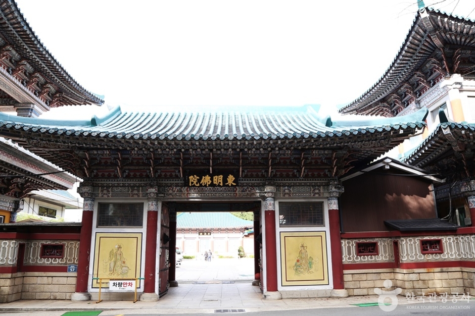 釜山 东明佛院