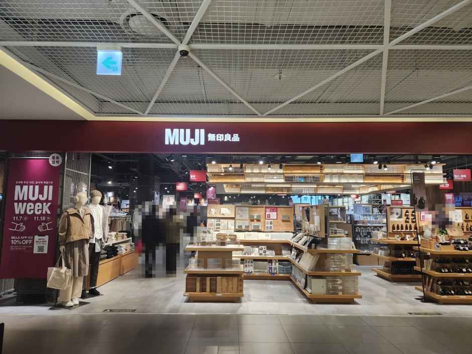 MUJI AK플라자 홍대