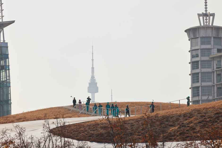 2026 DDP루프탑투어 (2).jpg