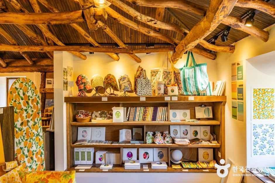 뚜띠콜로리 뮤제오