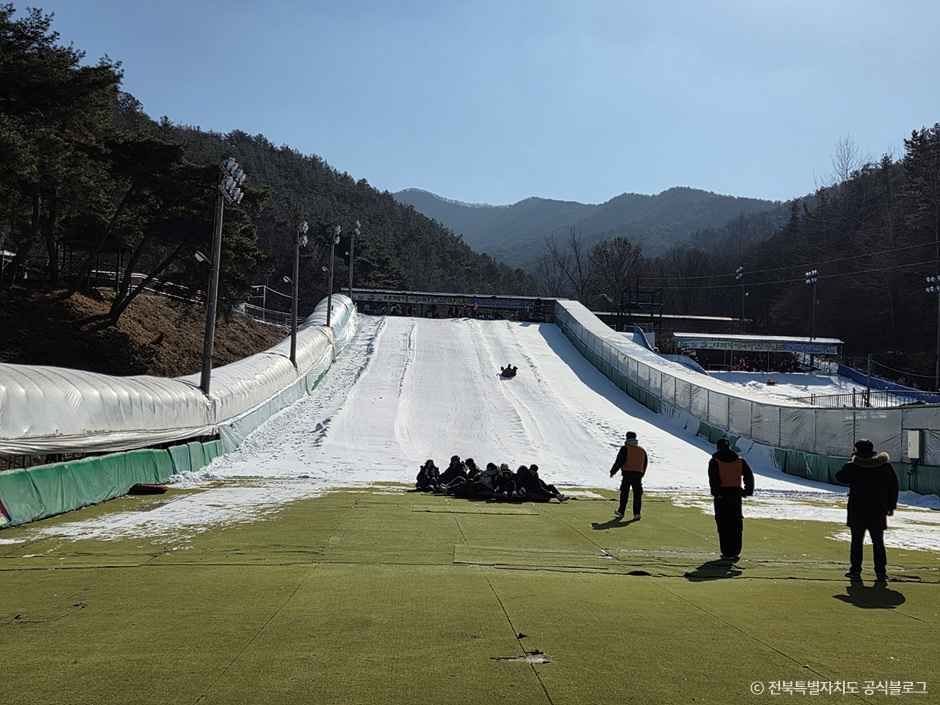 모악랜드눈썰매장
