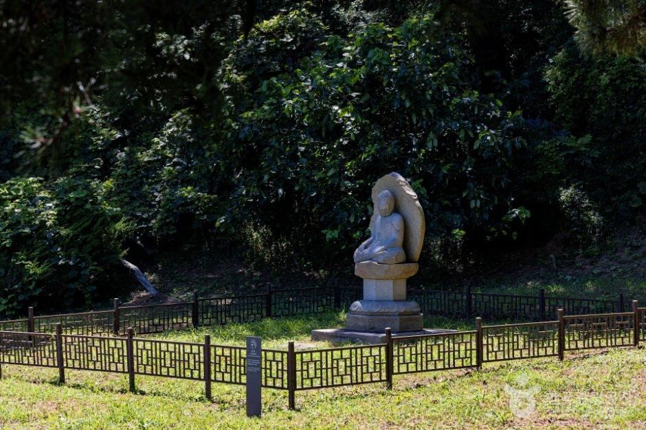태안_몽산리석가여래좌상 (6).jpg