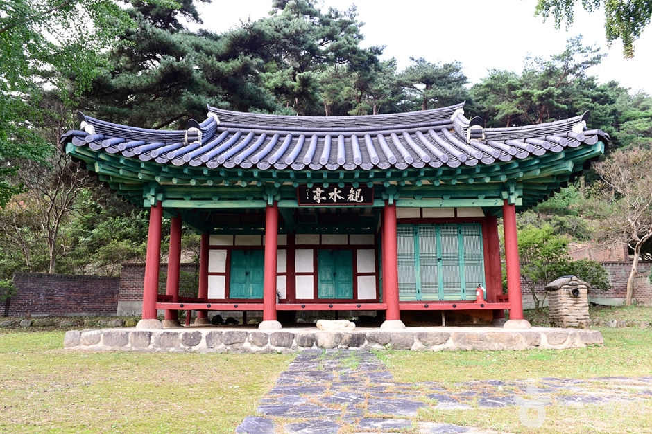 Jangseong Gwansujeong Pavilion