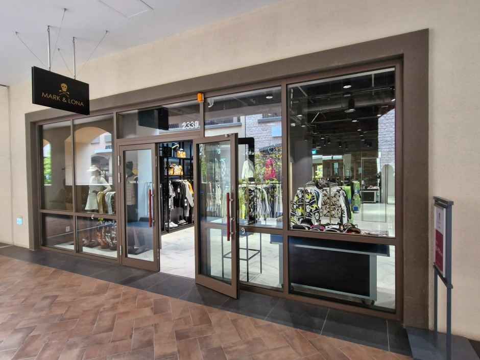 마크앤로나 신세계사이먼프리미엄아울렛 시흥점