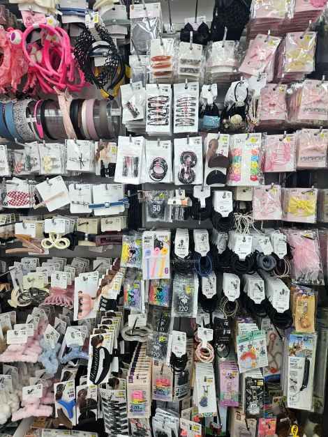 DAISO Gyeongbokgung Station Branch[Tax Refund Shop](다이소 경복궁역점)