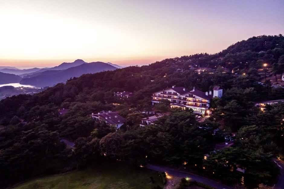 클럽이에스제천리조트