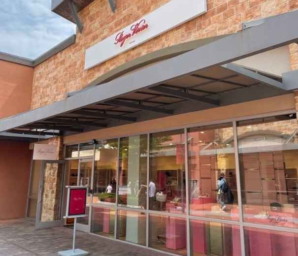 [事後免税店] Roger Vivier（ロジェヴィヴィエ）・新世界サイモンプレミアムアウトレットヨジュ（驪州）店(로저비비에 신세계사이먼프리미엄아울렛 여주점)