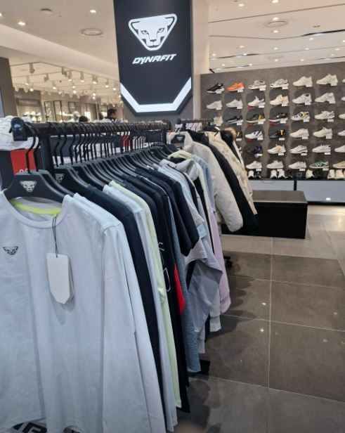 [事後免税店] DYNAFIT（ディナフィット）・ロッテアウトレットテグ（大邱）店(다이나핏 롯데아울렛 대구율하점)