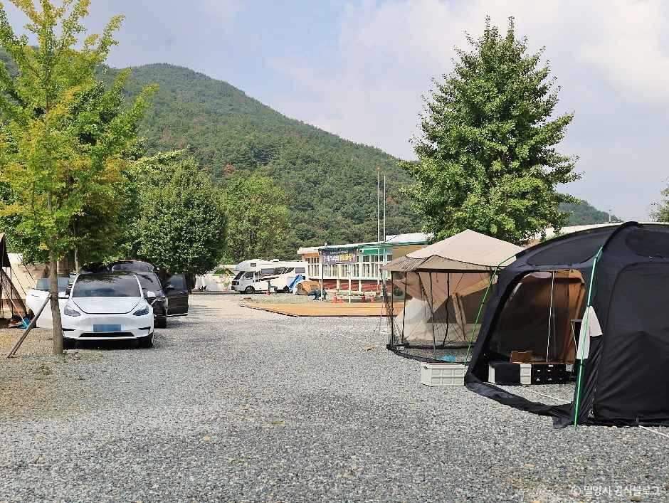 밀양도깨비방망이캠핑장