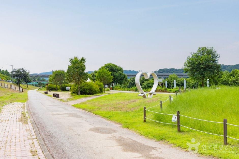 금강로하스산호빛공원