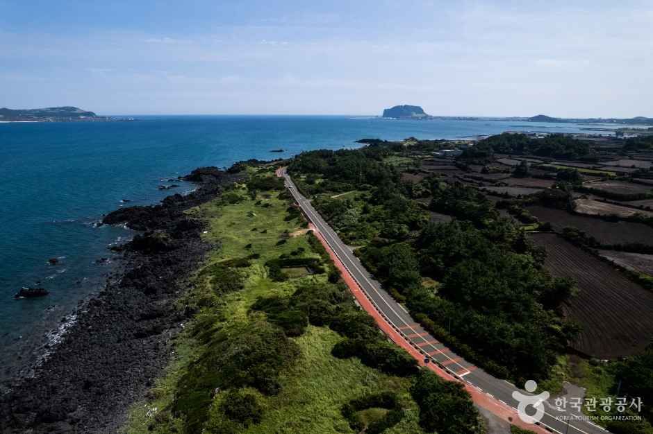 Jongdal-ri Coastal Road