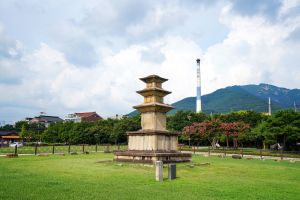 창녕 술정리 동 삼층석탑