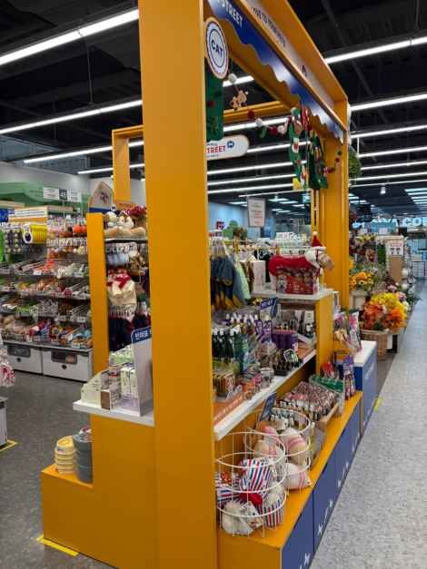 다이소 홈플러스 월드컵점