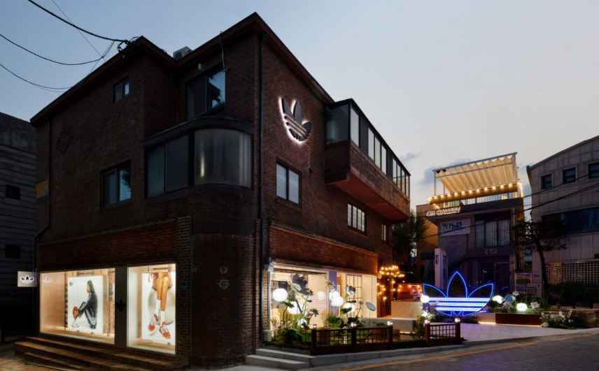 아디다스 북촌헤리티지스토어