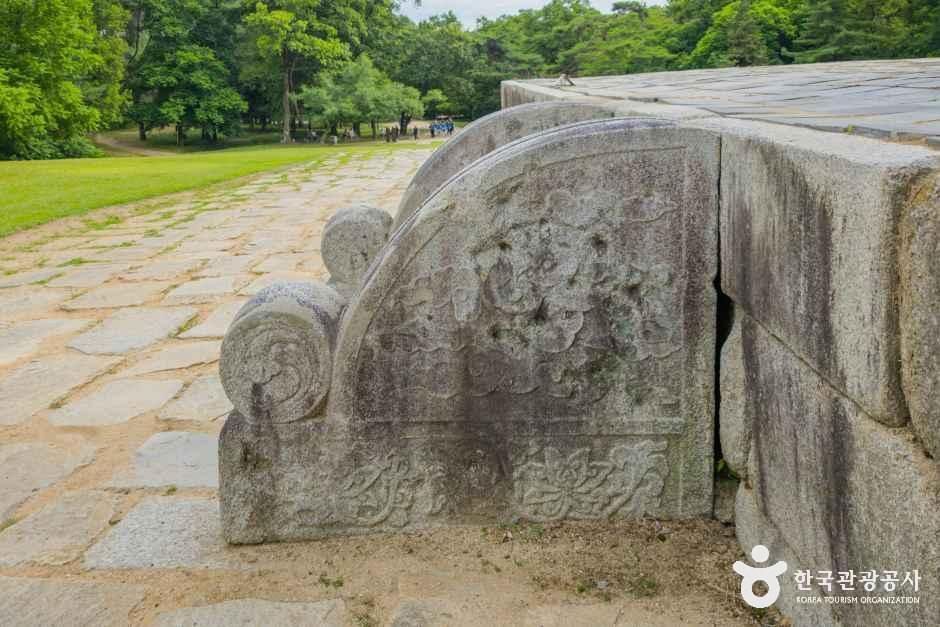 경기_화성_융릉과건릉_외부_04.jpg