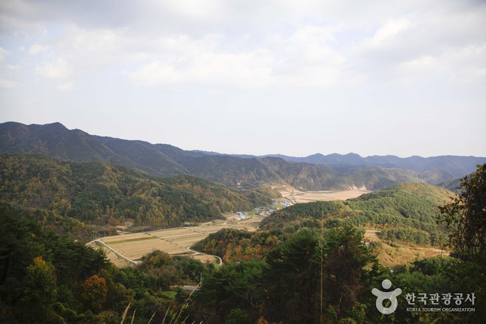 白巌山（蔚珍）