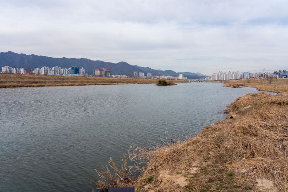 Gasan Waterfront Park