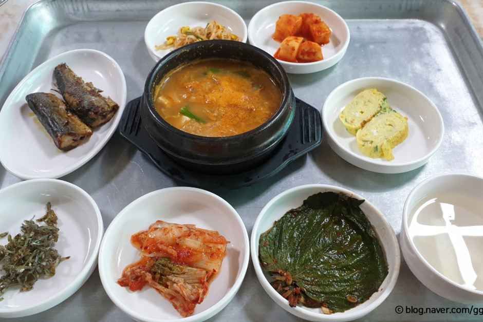 百済 機沙食堂