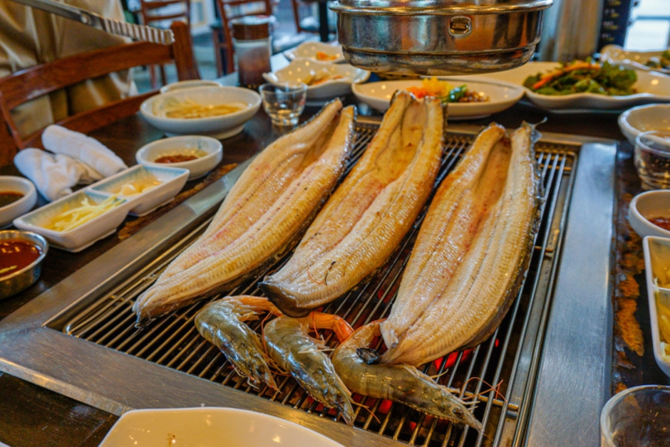Gapdong Charcoal Freshwater Eel