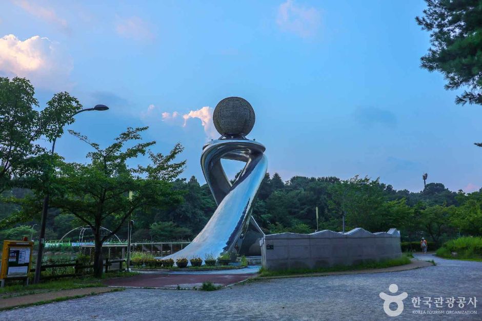 楓岩湖
