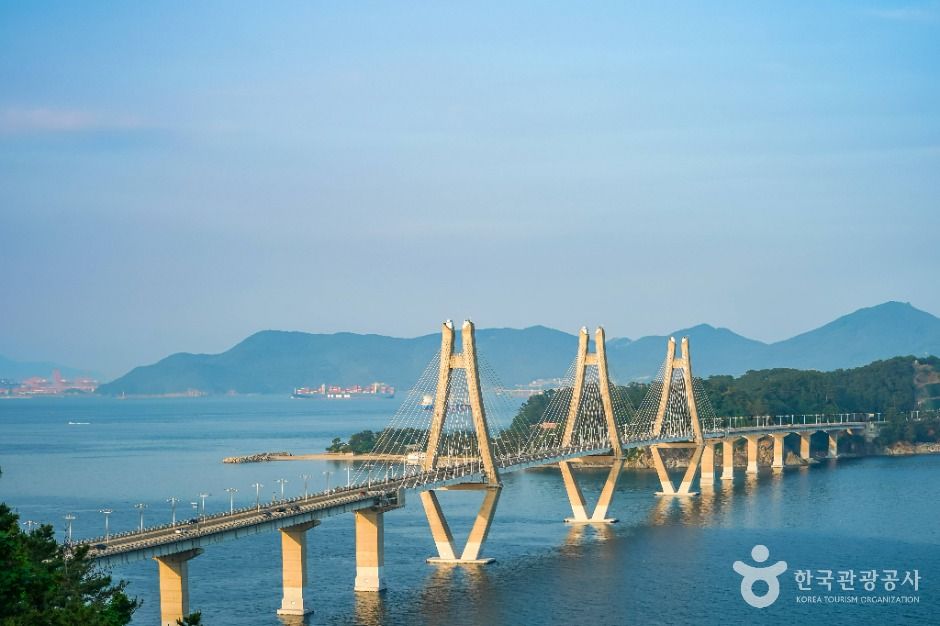 Geoga Bridge