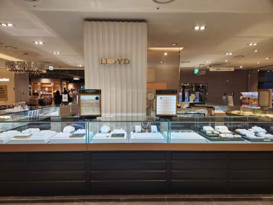 로이드 NC 신구로점