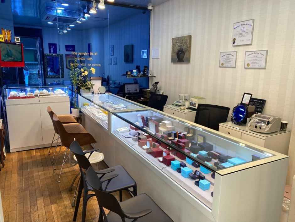 Luxury The Blue [Tax Refund Shop](강남중고명품매입블루)