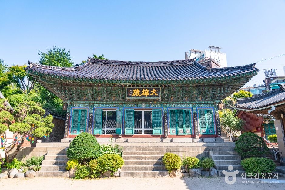 Cheongnyongsa Temple (Seoul)