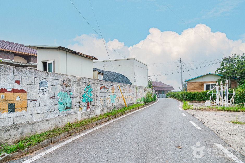 Naju Iseulchon Village