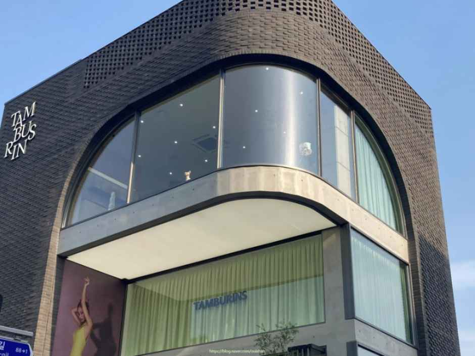 TAMBURINS Samcheong Flagship Store[Tax Refund Shop](탬버린즈 삼청 플래그십스토어)