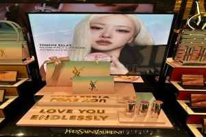 입생로랑 갤러리아백화점 명품관 WEST점