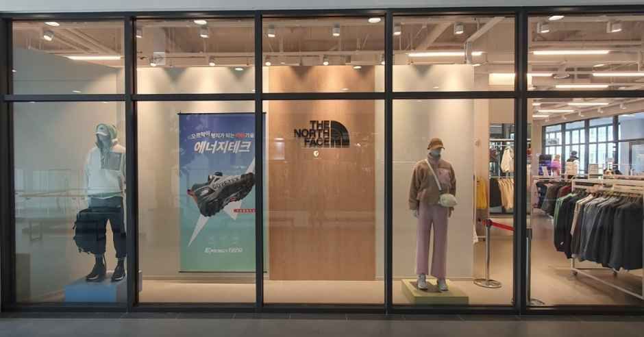 [事後免税店] THE NORTH FACE（ザ・ノース・フェイス）・現代プレミアムアウトレットスペースワン 店(노스페이스 현대프리미엄아울렛 스페이스원점)